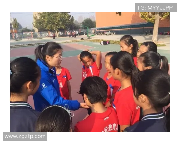 南京排球队比赛经验分享：从战术到心理素质的全面剖析与启示