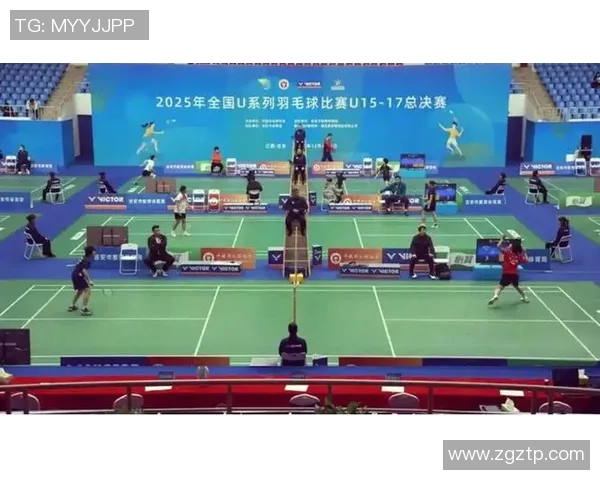 重庆羽毛球队在世界杯预选赛中以71分高居榜首展现强劲实力